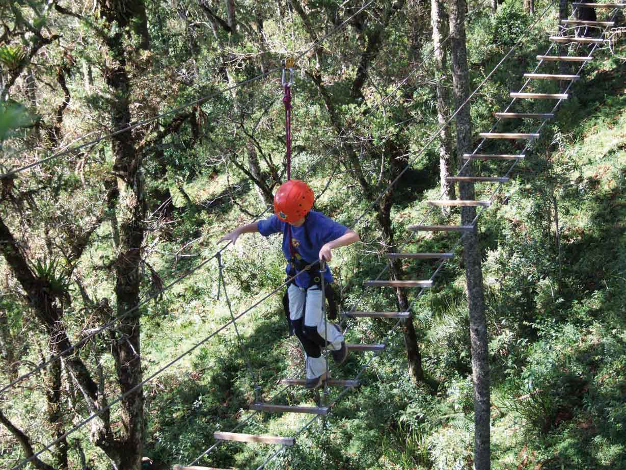 Campos-do-Jordao-Turismo-Rural-Arvorismo-Rancho-Sto-Antonio-Aventura-no-Rancho-bx