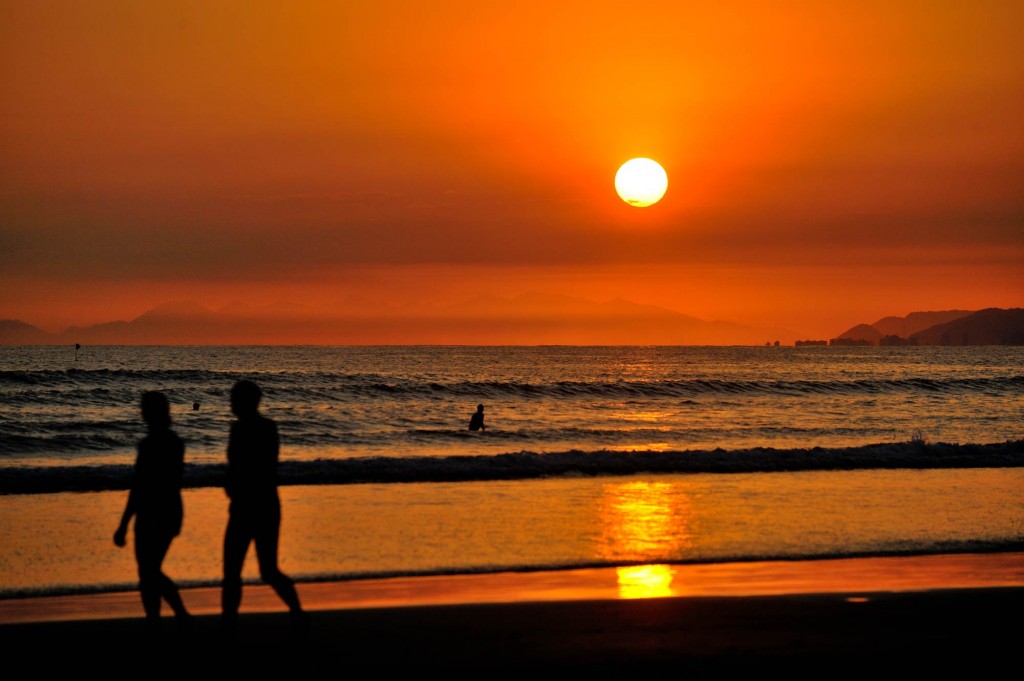 Praia-Grande-Meio-Ambiente-Praia-Por-do-Sol-bx