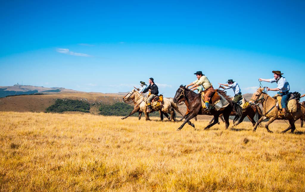 Cavalgada nas Serras Catarinense e Gaúcha