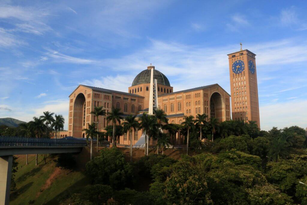 Nossa Senhora Aparecida-Basilica-Foto-Marcio Masulino