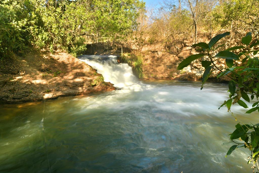 Serras Gerais - Cachoeira das Orquídeas – Foto Caroline Maki