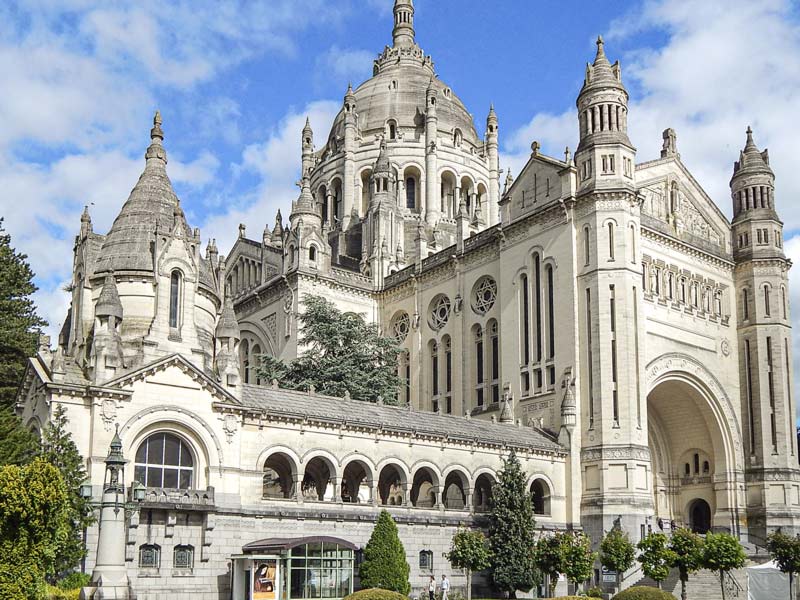 Basílica de Santa Teresinha