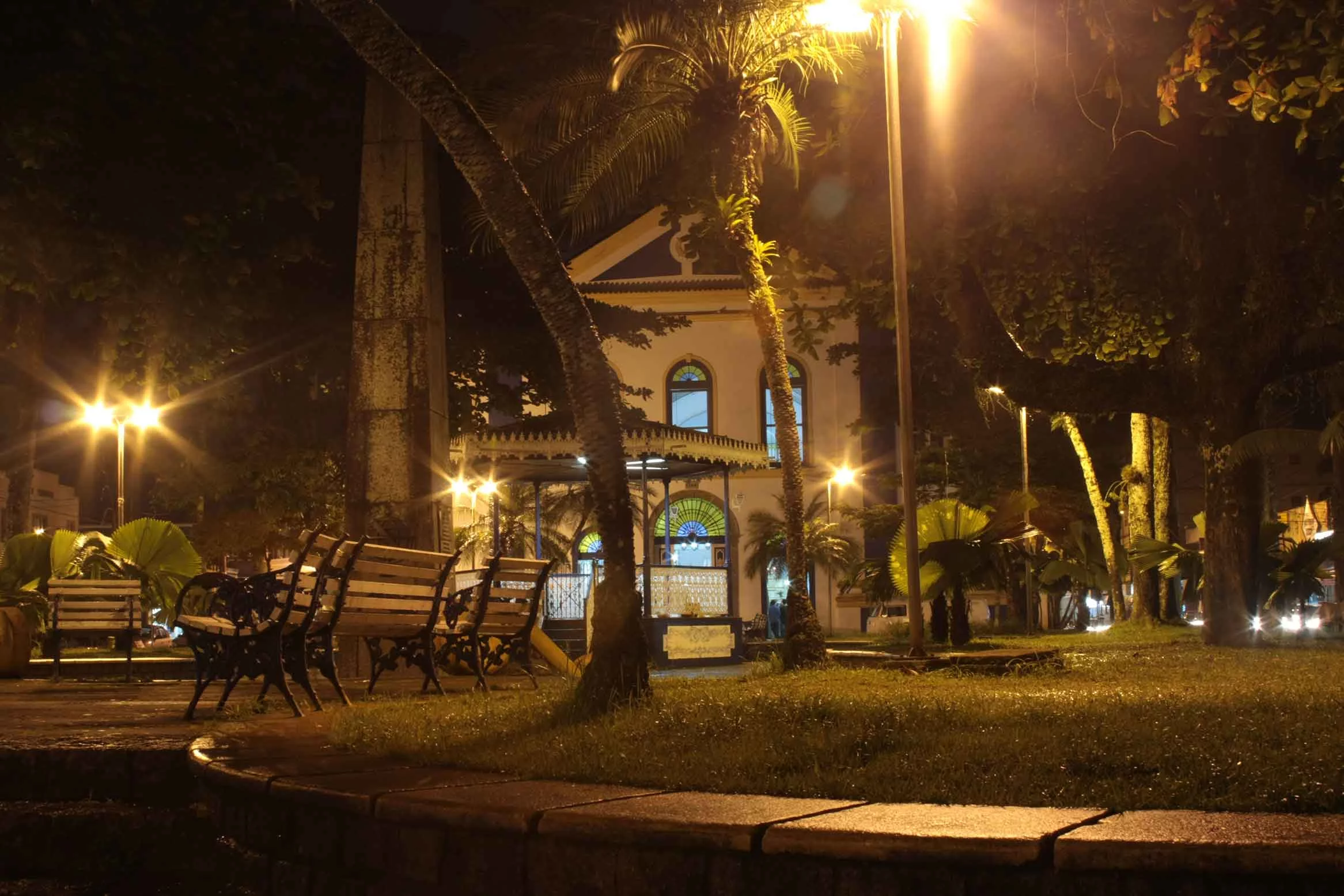 Turismo Religioso Ubatuba-igreja-matriz-001-bx