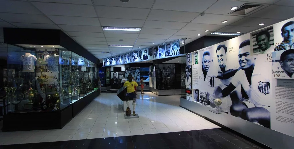 Memorial das Conquistas-Santos-Turismo-Museu-Santos-Futebol-Clube-bx