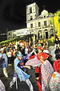 Folclore em São Sebastião-Congada-Sao-Francisco-2-bx