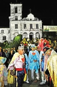 Folclore em São Sebastião-Congada_Sao-Francisco-bx