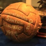 santos-esportes-futebol-bola-primeiro-campeonato-paulista-bx