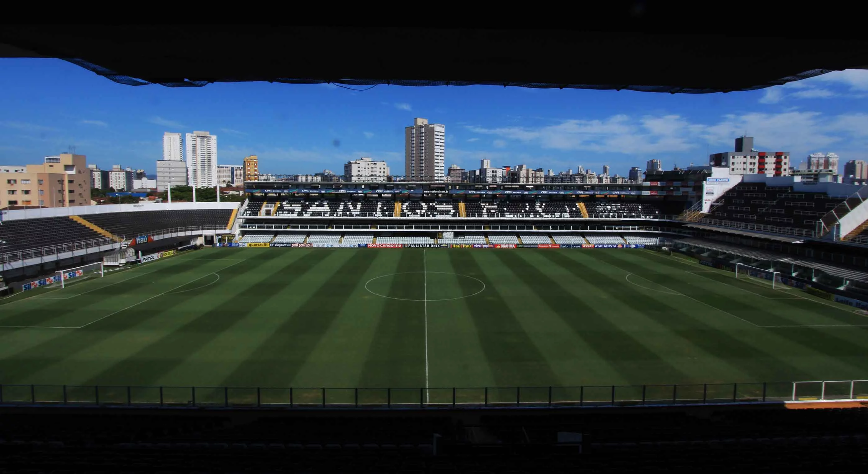 Estádio Urbano Caldeira