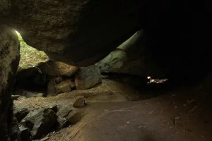 Meio Ambiente em Santos - Interior da Gruta dos Esteves