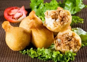 Coxinha com caturpiry - Café e Bobagem