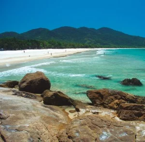 Praia Lopes Mendes - Shutterstock