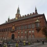 Copenhagen-Radhuset-Prefeitura-de-Copenhagen-X-web