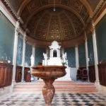 France-Chateau-de-Courson-Interior-capela-ft-M-Briones-X-web