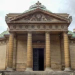 Paris-Capela-Expiatoria-Fachada-ft-Marco-Briones-x-web