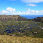 easter-island-953082-ilha-de-pascoa-caldeira-kai2015