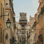 lisboa-baixa-elevador-julia-solonina-35S-unsplash-web