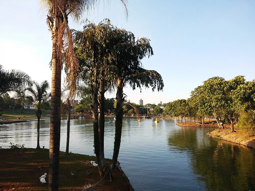 Lago Municipal de Pirassununga 02 Cidade e Cultura