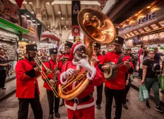 Mercadão e Kinjo Yamato: decoração de Natal