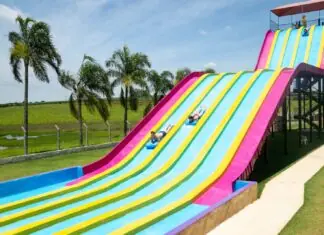 Castelo Park Aquático reúne adrenalina e relaxamento a 150 km da capital paulista