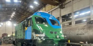 Locomotiva própria fortalece turismo ferroviário entre Curitiba e Morretes