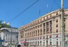No clima da Copa: Centro de São Paulo reúne experiências esportivas, dança e encontro de colecionadores em maio