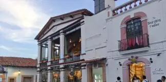 Joia do Barroco Mexicano: Conheça o Imponente Santuário de Santa Prisca