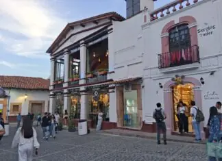 Joia do Barroco Mexicano: Conheça o Imponente Santuário de Santa Prisca