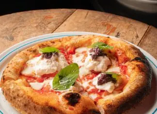 Serra Negra celebra o Dia da Pizza com receitas que vão do clássico ao autoral