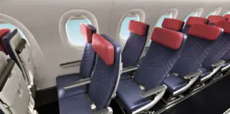 Conheça a cabine do Embraer E195-E2, o novo avião da LATAM